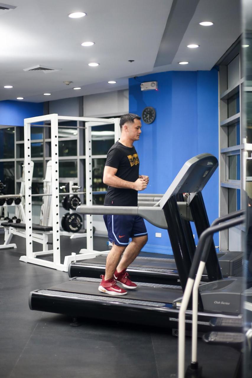 Infinity Tower Suites Makati City Eksteriør bilde