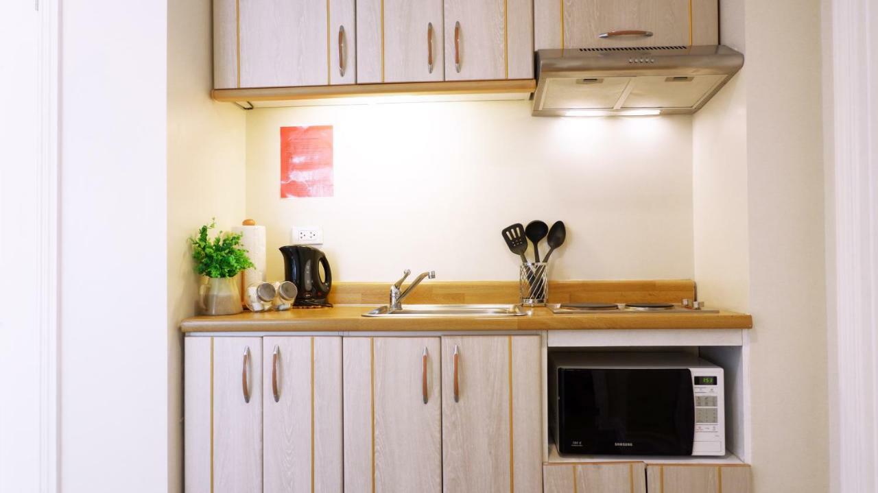Infinity Tower Suites Makati City Eksteriør bilde