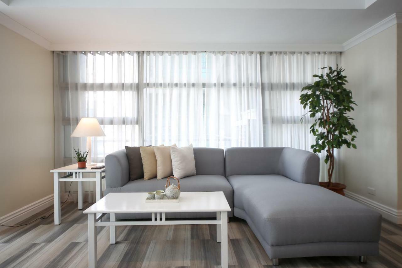 Infinity Tower Suites Makati City Eksteriør bilde