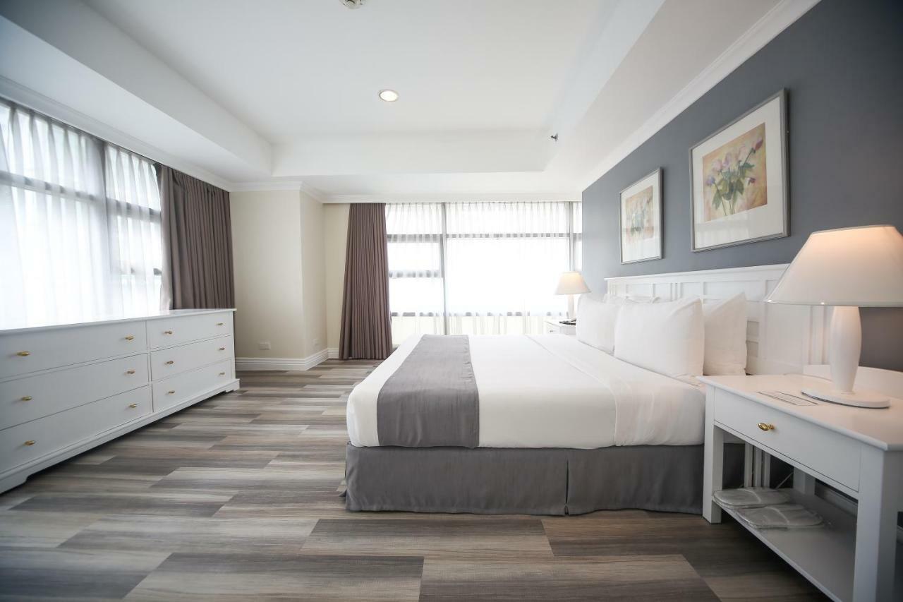 Infinity Tower Suites Makati City Eksteriør bilde